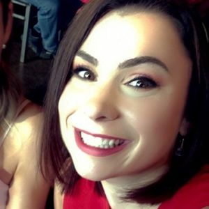 Meet your Posher, Celina